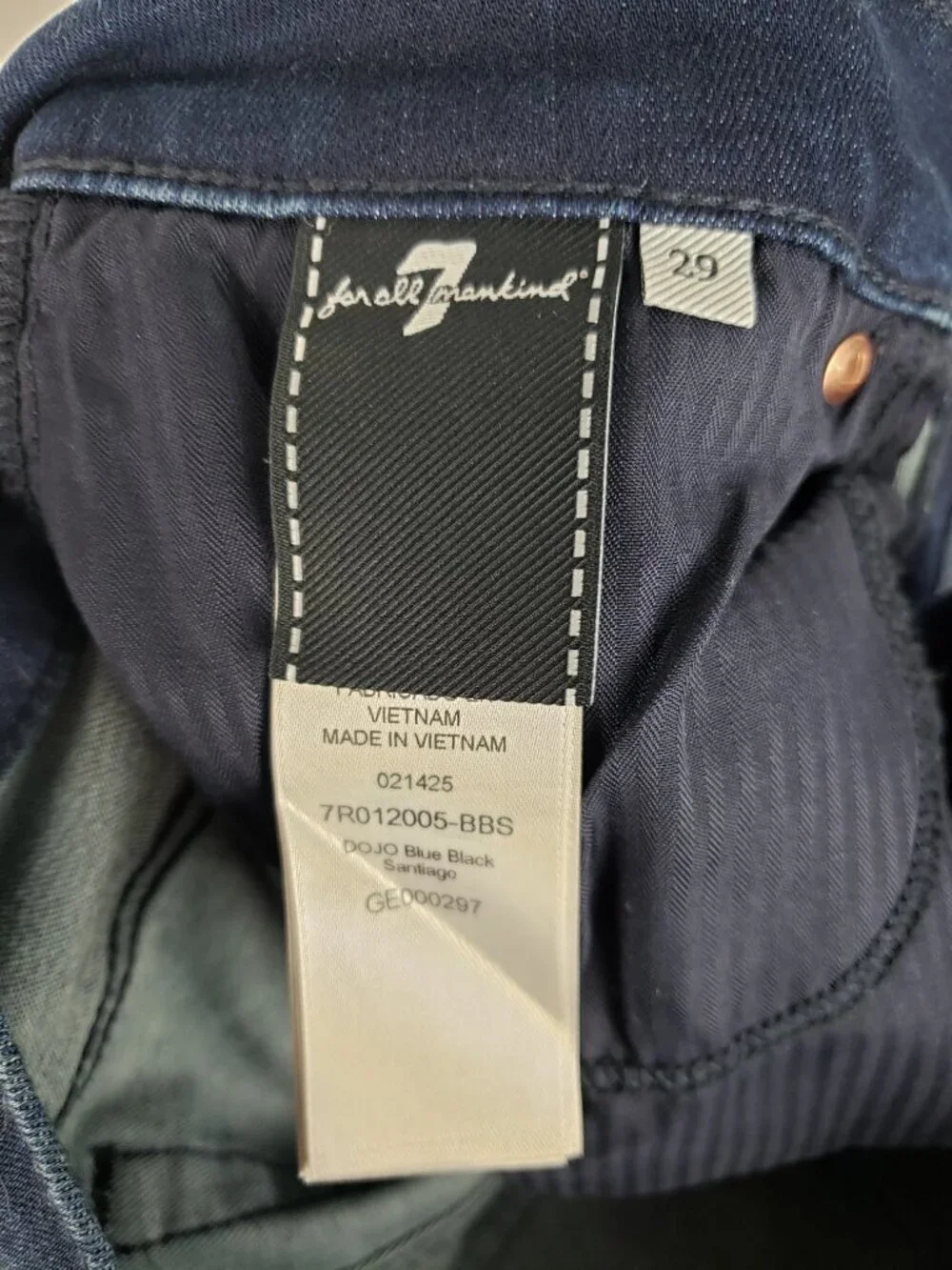 7 For All Mankind Dojo Blue Black Santiago Jeans NWT Dark Wash 7FAM Womens 29